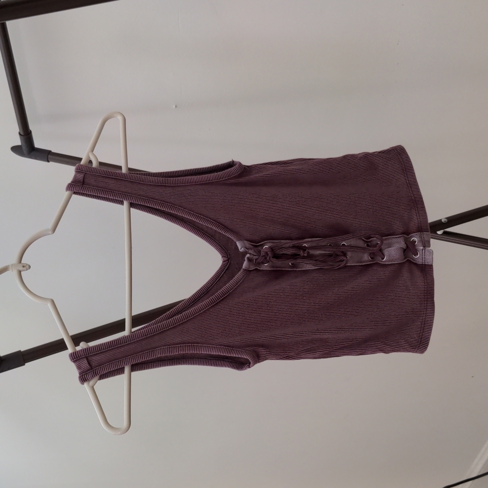 AEO purple cropped tank
